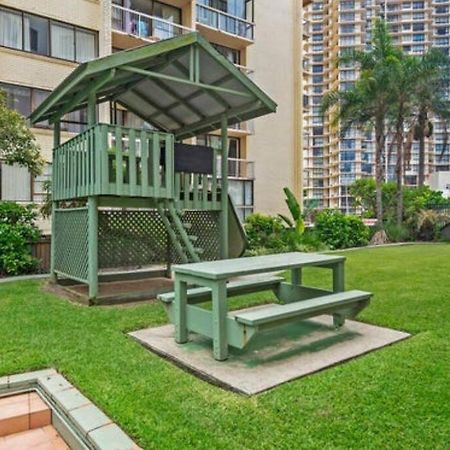 Апартаменты Trickett Street Hideaway Голд-Кост Экстерьер фото